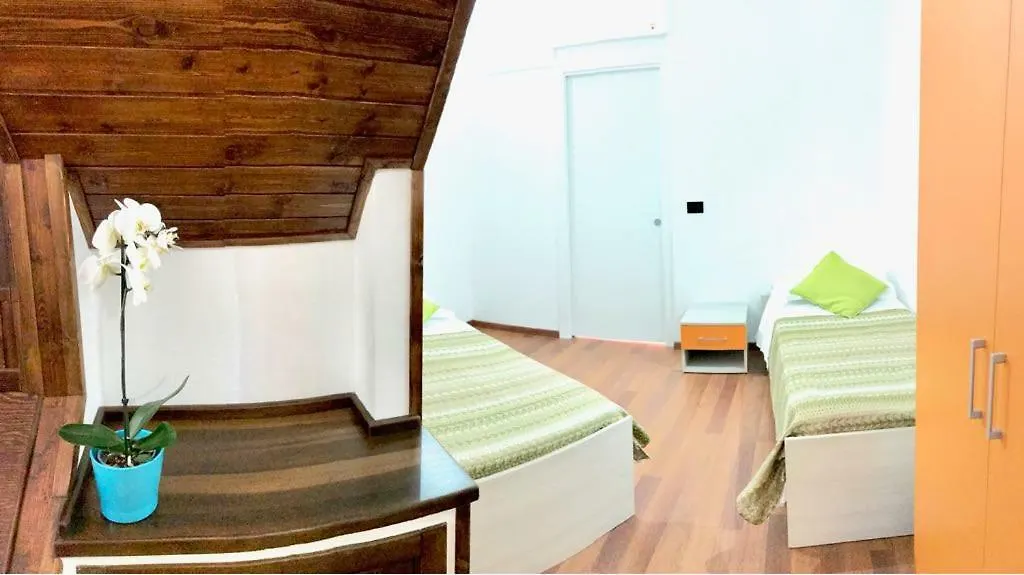 Apartamento CasaMare Cefalú 0*,  Italia